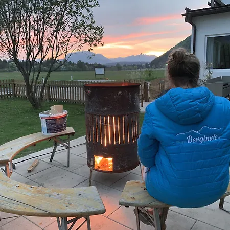 Alojamento de Acomodação e Pequeno-almoço Bergbude Oberferlach